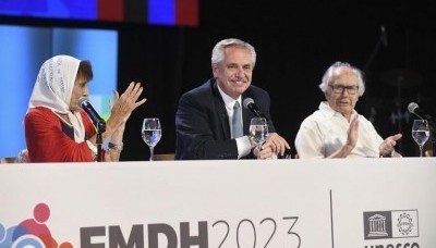Política