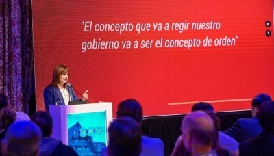 Política