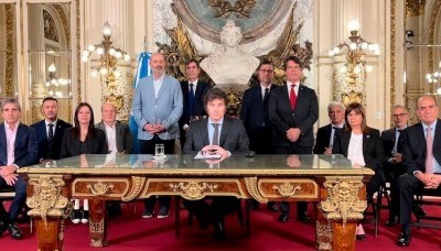 Política