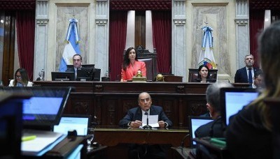 Política