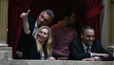Política