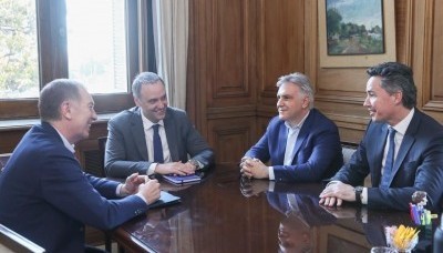 Política