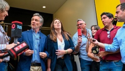 Política
