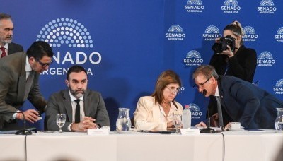 Política