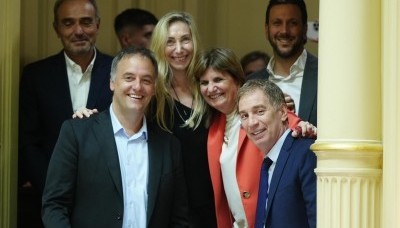 Política