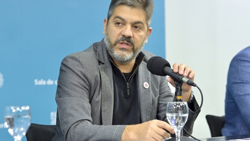 El Gobierno bonaerense le reclamó a Santilli que salde la deuda que le reclama a la Nación