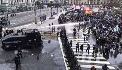 Política