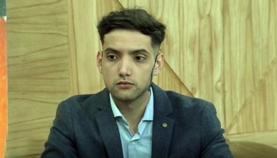 Política